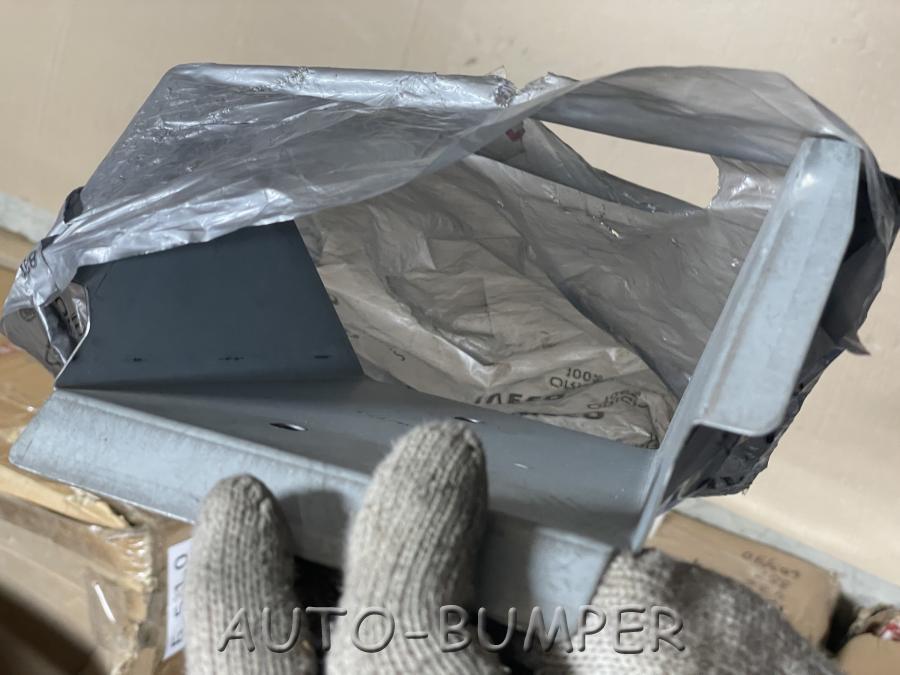 Iveco Daily Уголок правый панели пола 99472766